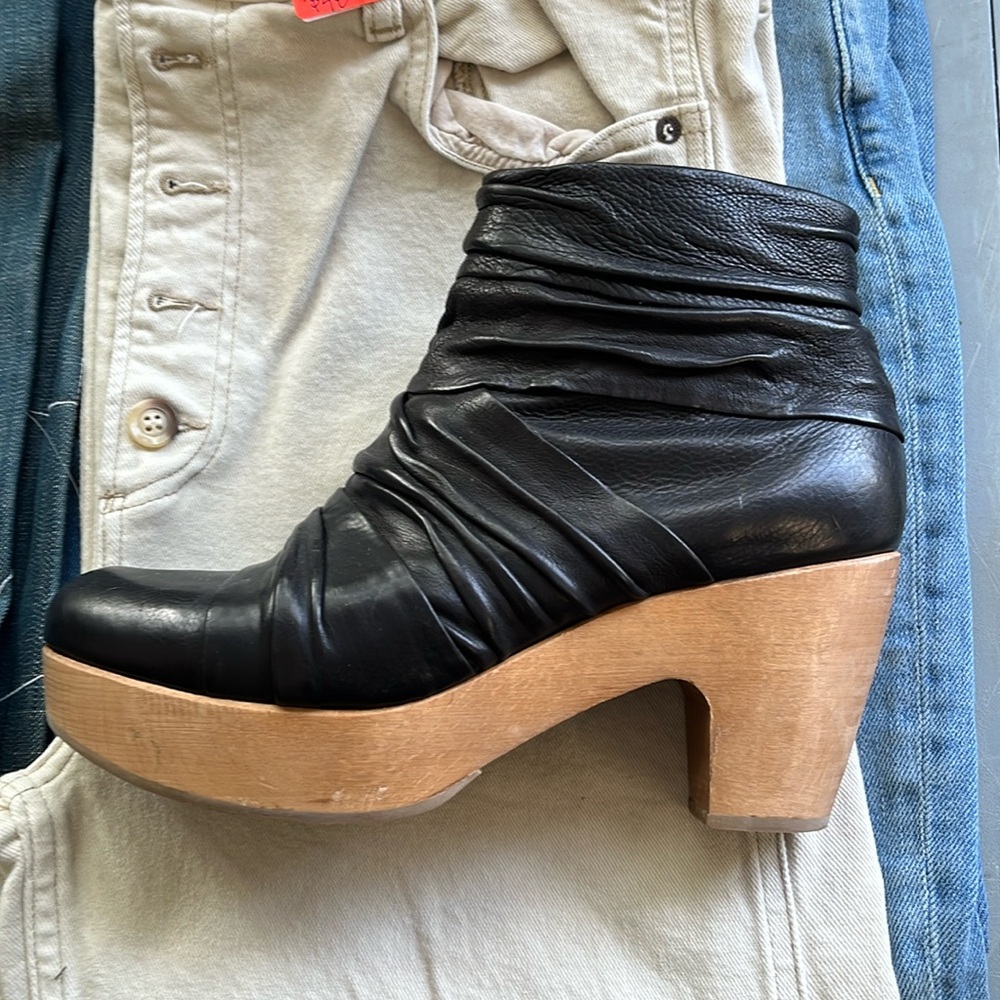 Coclico Clog Boot Size 41 - image 1